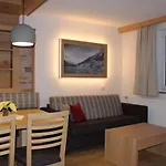 Appartamento Gaestehaus Auer *